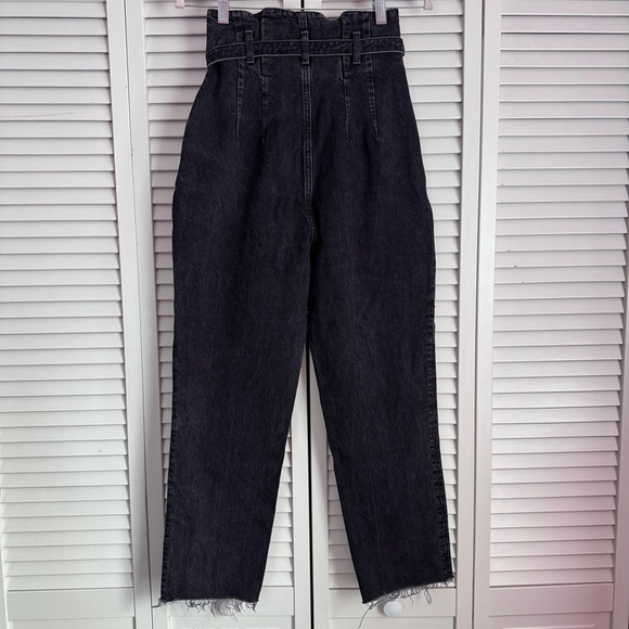 Abercrombie & Fitch Ultra High Rise Paperbag Mom Jeans Black Size 25/0 - Picture 3 of 10